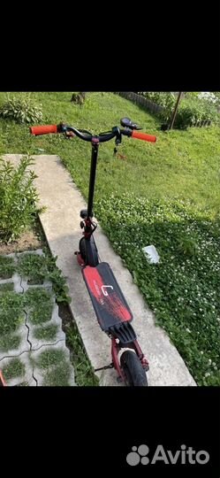 Электросамокат kugoo g1