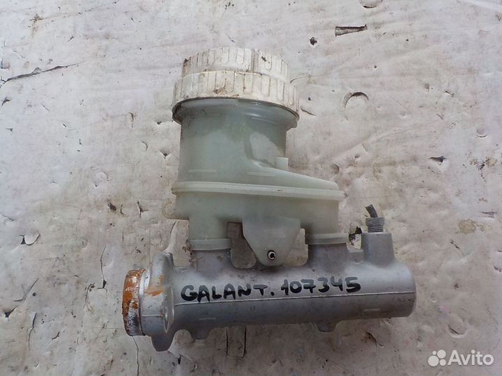 Главный тормозной цилиндр Mitsubishi Galant