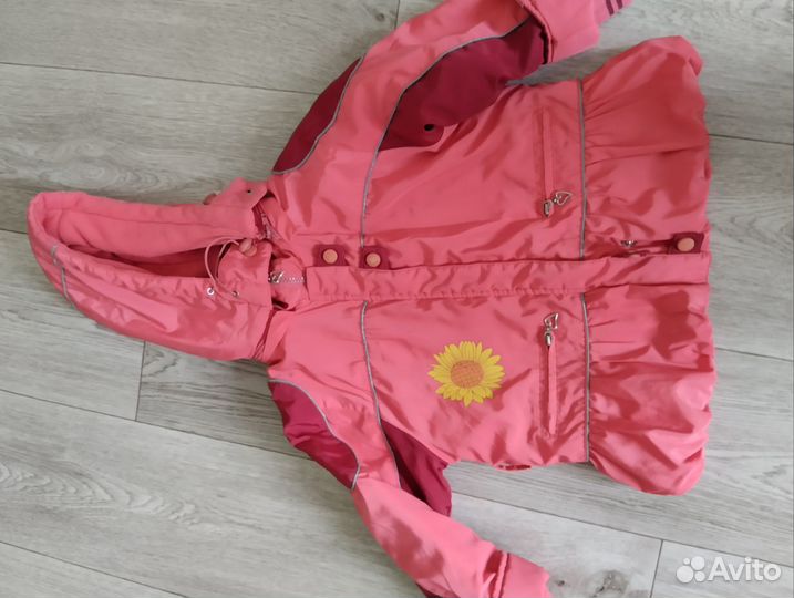 Куртка на девочку