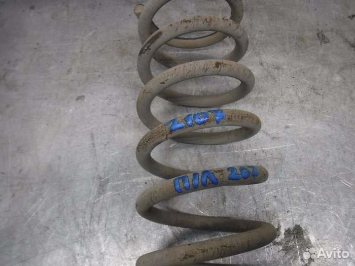 Пружина передняя левая Ваз 2107 2103 1998