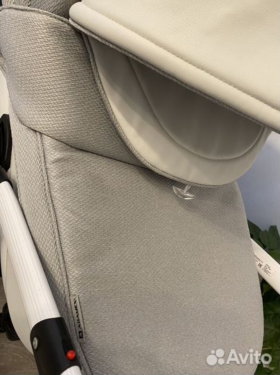 Коляска 2 в 1 adamex