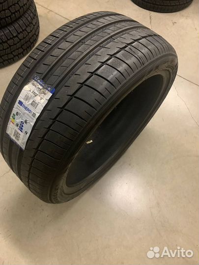 Triangle Sports TH201 275/40 R22 108Y