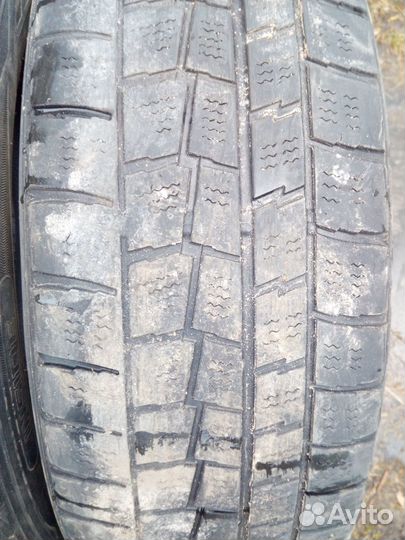 Dunlop SP Snow 99 175/65 R15 84Q