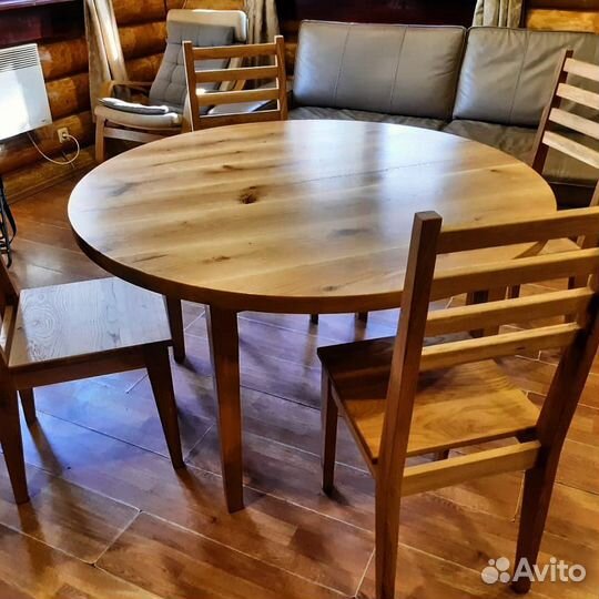 Круглый стол массив дуба