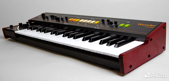Behringer vocoder VC340 синтезатор-вокодер