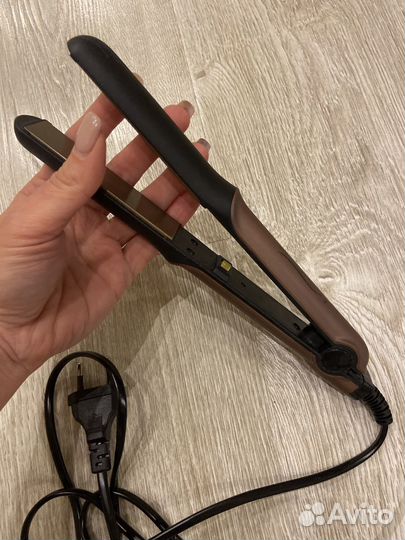 Выпрямитель для волос