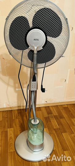 Вентилятор с увлажнителем, напольный с пультом