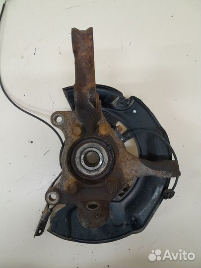 Кулак поворотный передний правый Toyota Rav 4 A30