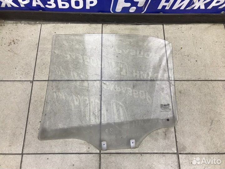 Стекло двери заднее правое Hyundai Accent 2 1.5