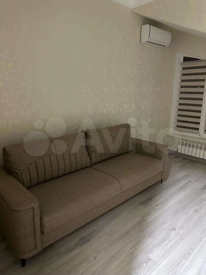 2-к. квартира, 55 м², 10/10 эт.