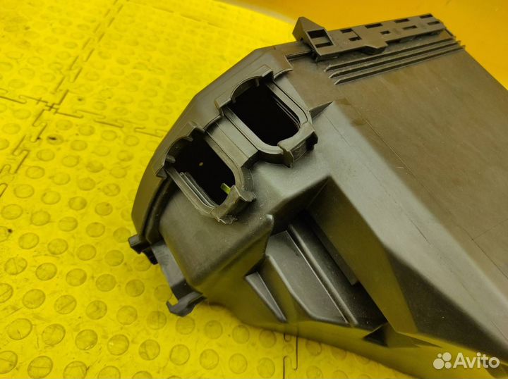 Корпус блока предохранителей Mercedes-Benz W220