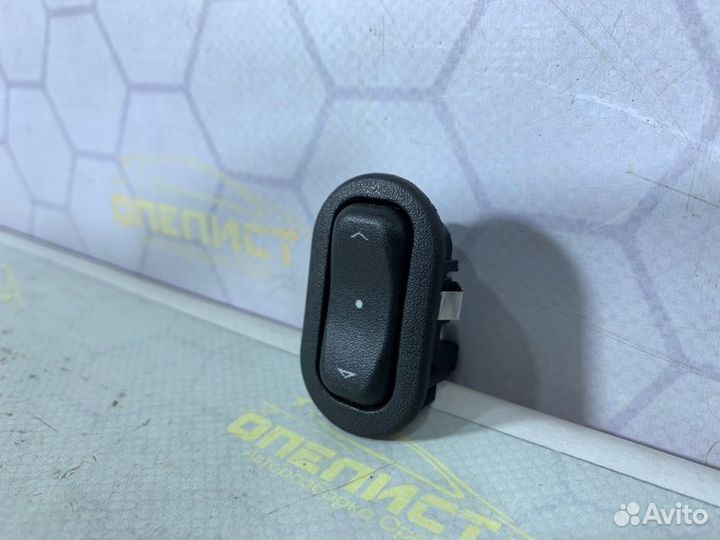 Кнопка стеклоподъемника Opel Meriva A 2008