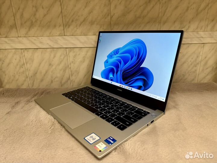 Ноутбук huawei matebook d 14