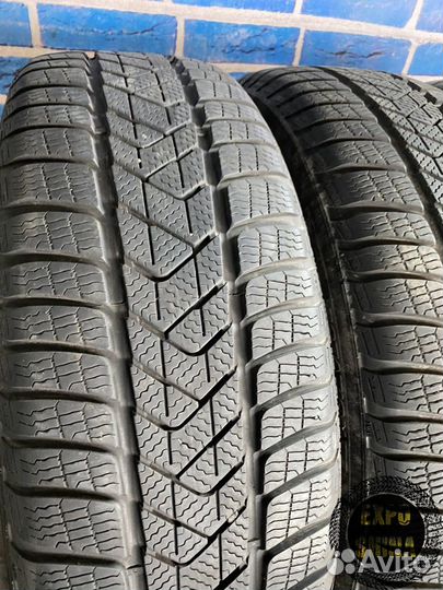 Pirelli Winter Sottozero 3 225/60 R18 104H