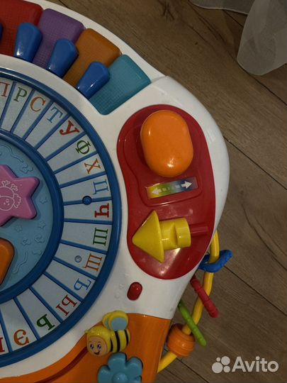 Развивающий музыкальный столик