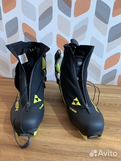 Лыжные ботинки fischer rc5 skate