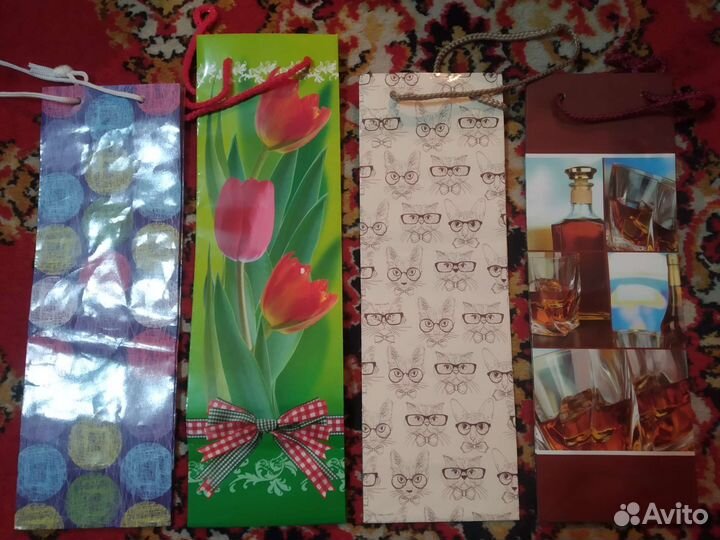 Пакеты бумажные подарочные