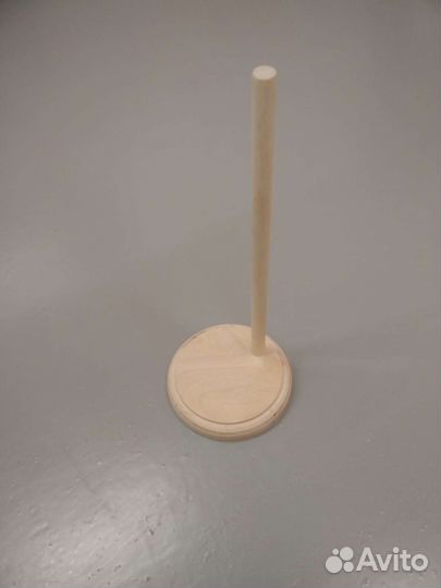 Подставка для кукол