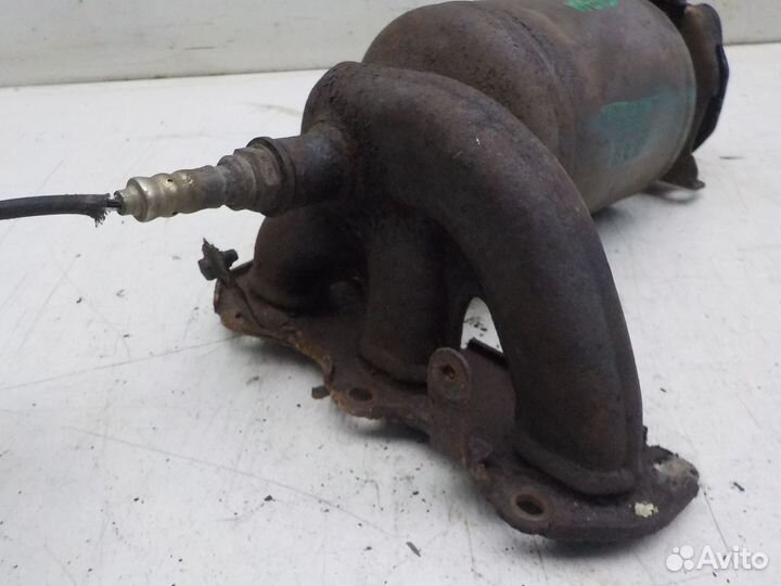 Б/У Б/У Коллектор выпускной с катализатором Skoda