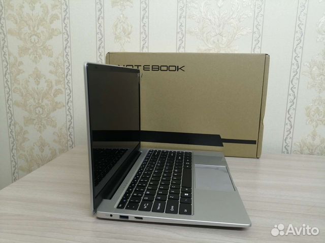 Новый ультрабук 2022 (новый, не пользовались)