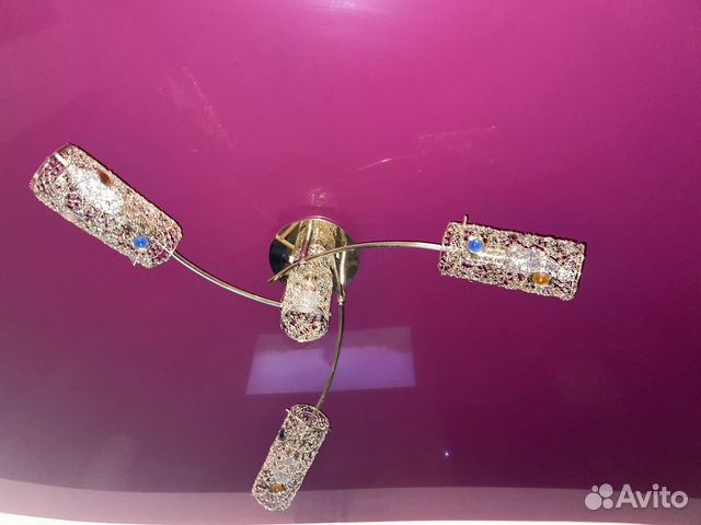 Люстра золотая