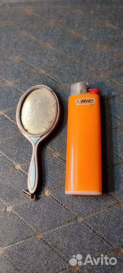 Зеркало ручное. Кукольное. Серебряное. Эмаль