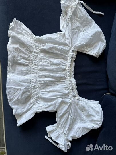 Топ белый hm s