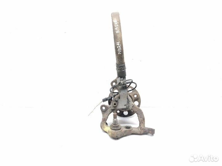 Кулак передний левый Mercedes-Benz E-Класс