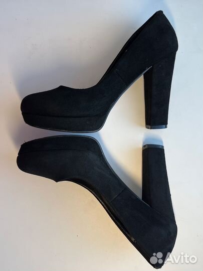 Туфли женские 39 размер черные замшевые
