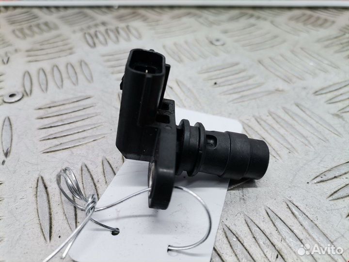 Датчик распредвала для Volvo S40 V40 1 30713370
