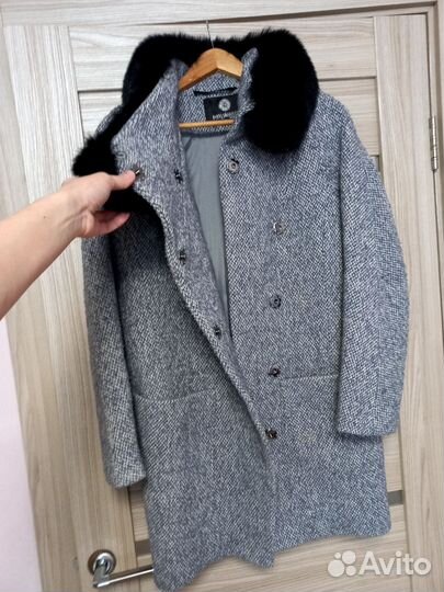 Пальто женское зимнее 44 размер