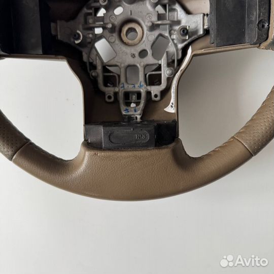 Руль Nissan Pathfinder