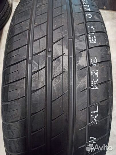 Kapsen RS26 Practical Max HP 235/55 R19 105W