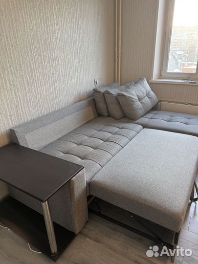 Угловой диван бу
