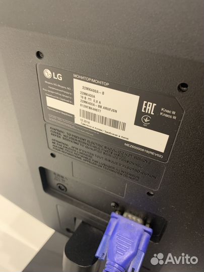 Монитор LG 22MK400A