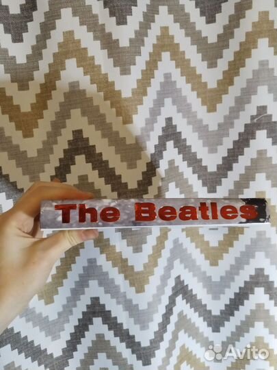 Книга The Beatles История создания