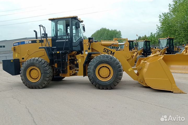 Фронтальный погрузчик SEM 660D, 2023