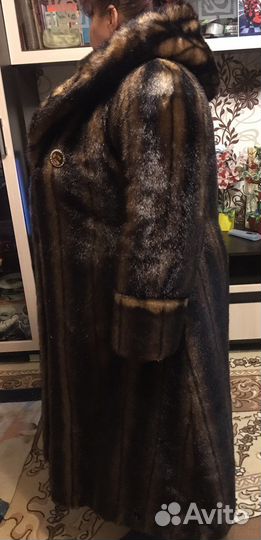 Шуба женская