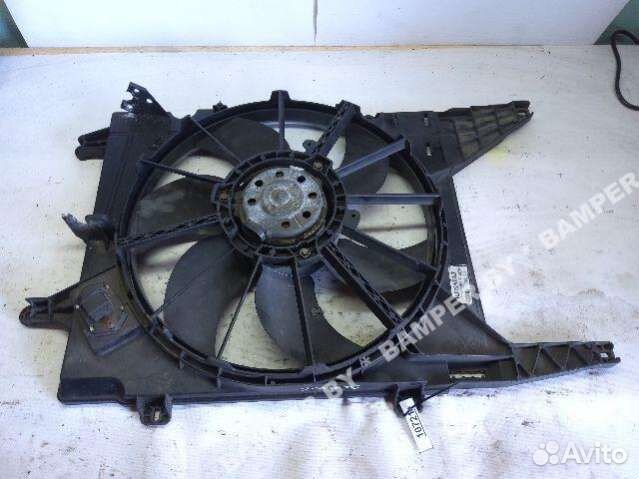 Вентилятор радиатора Renault Megane 7700426681