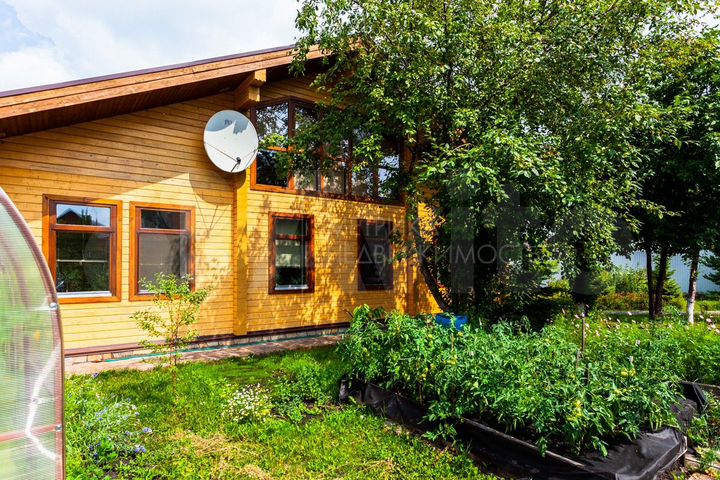 Дом 272 м² на участке 24 сот.