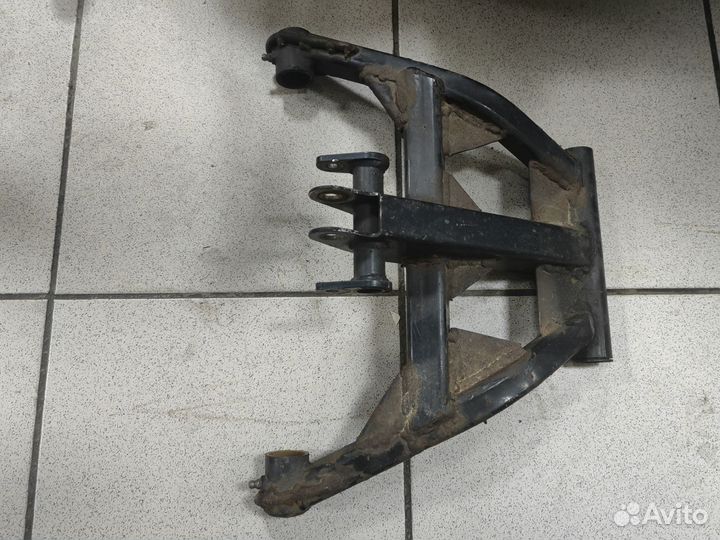 Рычаг задний BRP Lynx rave 600rs