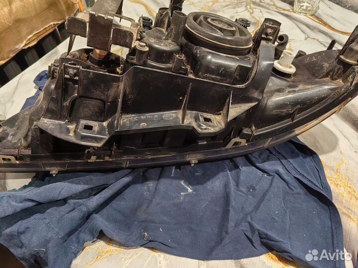 Фара передняя правая BMW E39