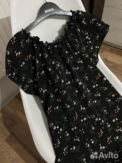 Платье с коротким рукавом