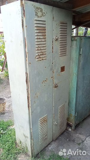 Металлические шкафы