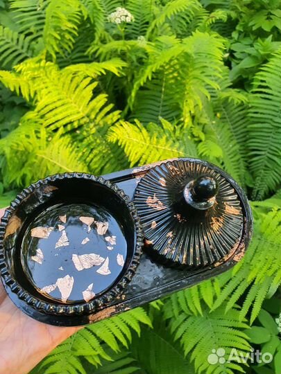 Поднос и шкатулка 