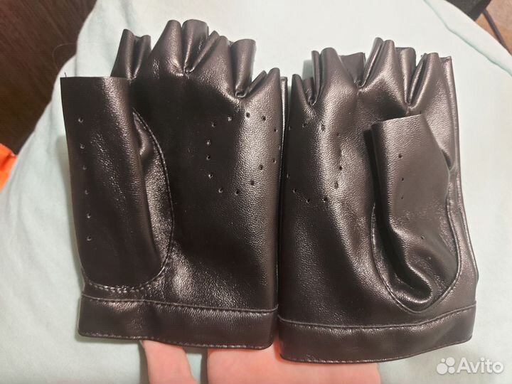 Перчатки кожаные без пальцев женские