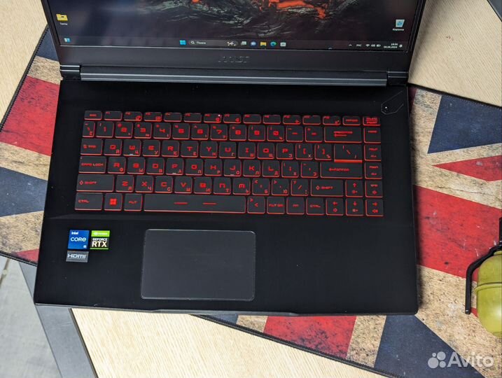 MSI thin GF63 RTX 3050 / I5