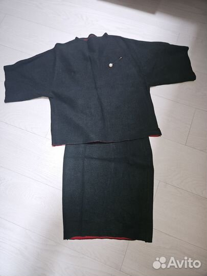 Костюм женский