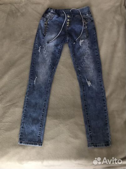 Джинсы 42-44