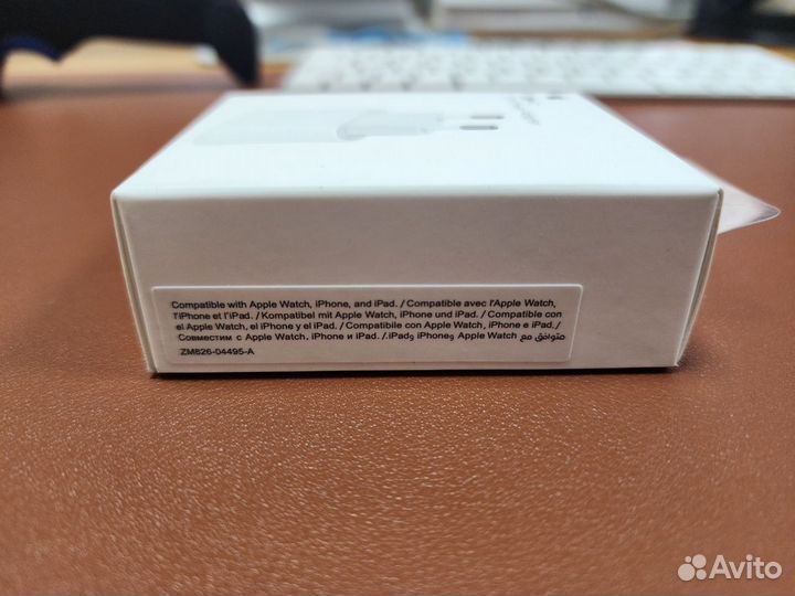 Зарядка iPhone 20W UCB-C Power Adapter